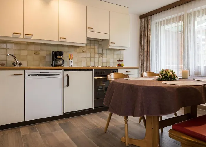 Appartamento Haus Adora By Interhome *