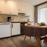 Apartamento Haus Adora By Interhome *