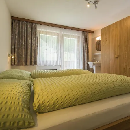 Apartamento Haus Adora By Interhome *